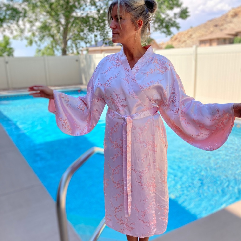 Vintage Pink Satin Kimono